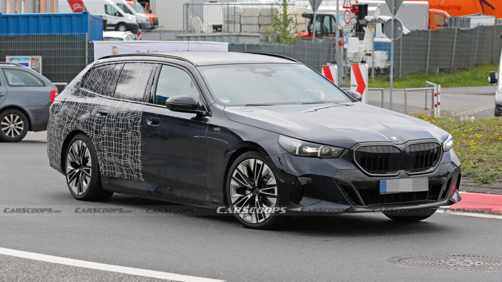 BMW i5 Touring 2024 года: электроуниверсал замечен на Нюрбургринге