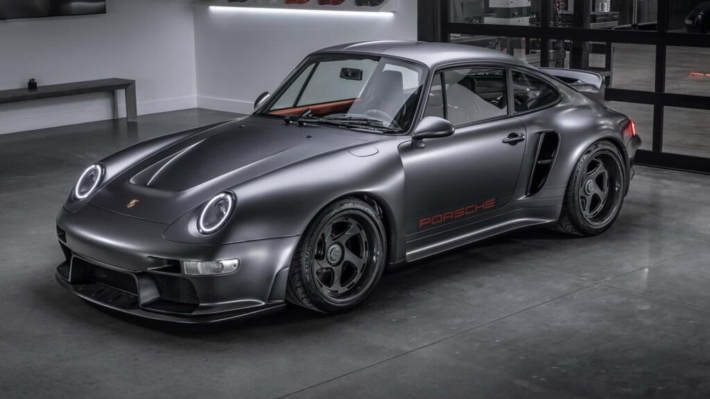   Gunther Werks представляет специальный 911 Touring Turbo мощностью 750 л.с.