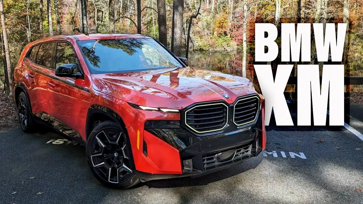 Что вы хотите знать о этикетке BMW XM (и почему она не красная)?