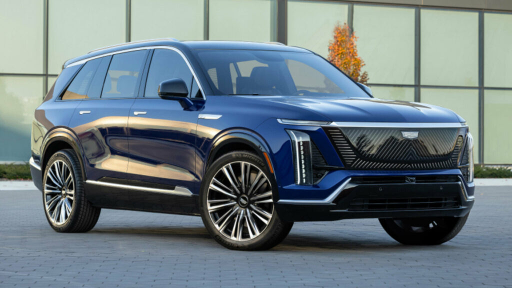  Cadillac Vistiq 2026 — меньший трехрядный брат Escalade IQ