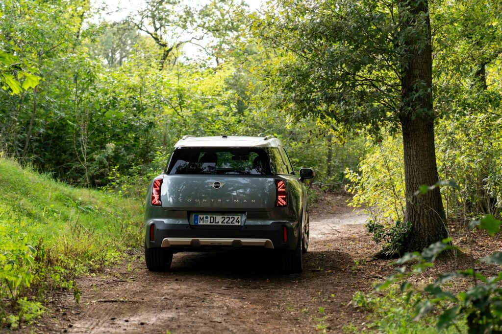  Mini Countryman C представлен как кроссовер начального уровня мощностью 168 л.с.