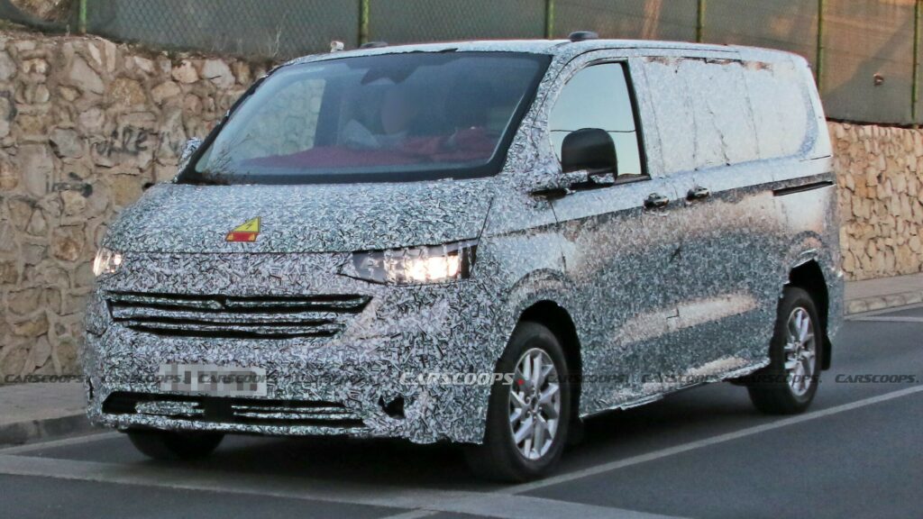  VW Transporter T7 2025 года: дизайн, силовые агрегаты и все остальное, что мы знаем