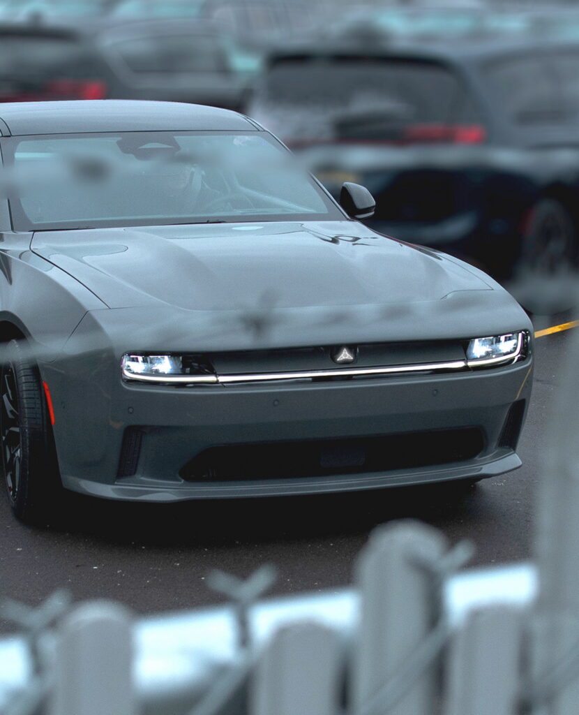  Dodge Charger 2025 представлен в почти серийной форме