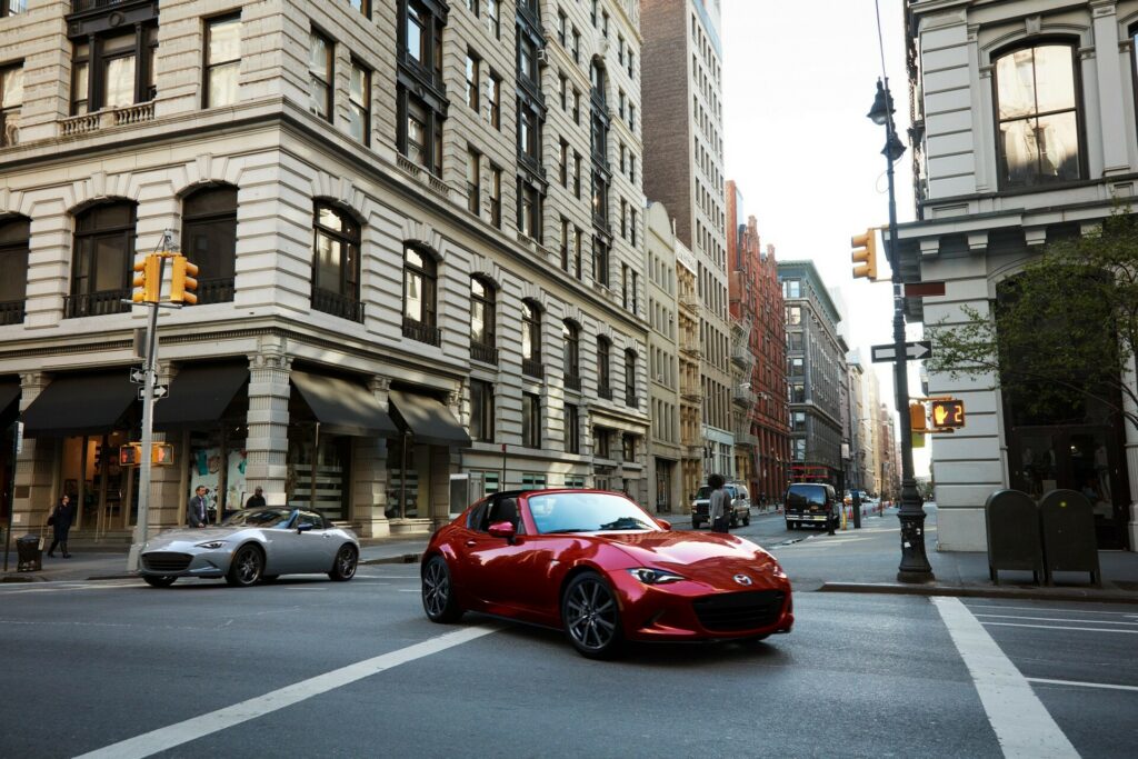  Обновленная Mazda MX-5 Miata 2024 года получит новые фары, информационно-развлекательную систему и многое другое