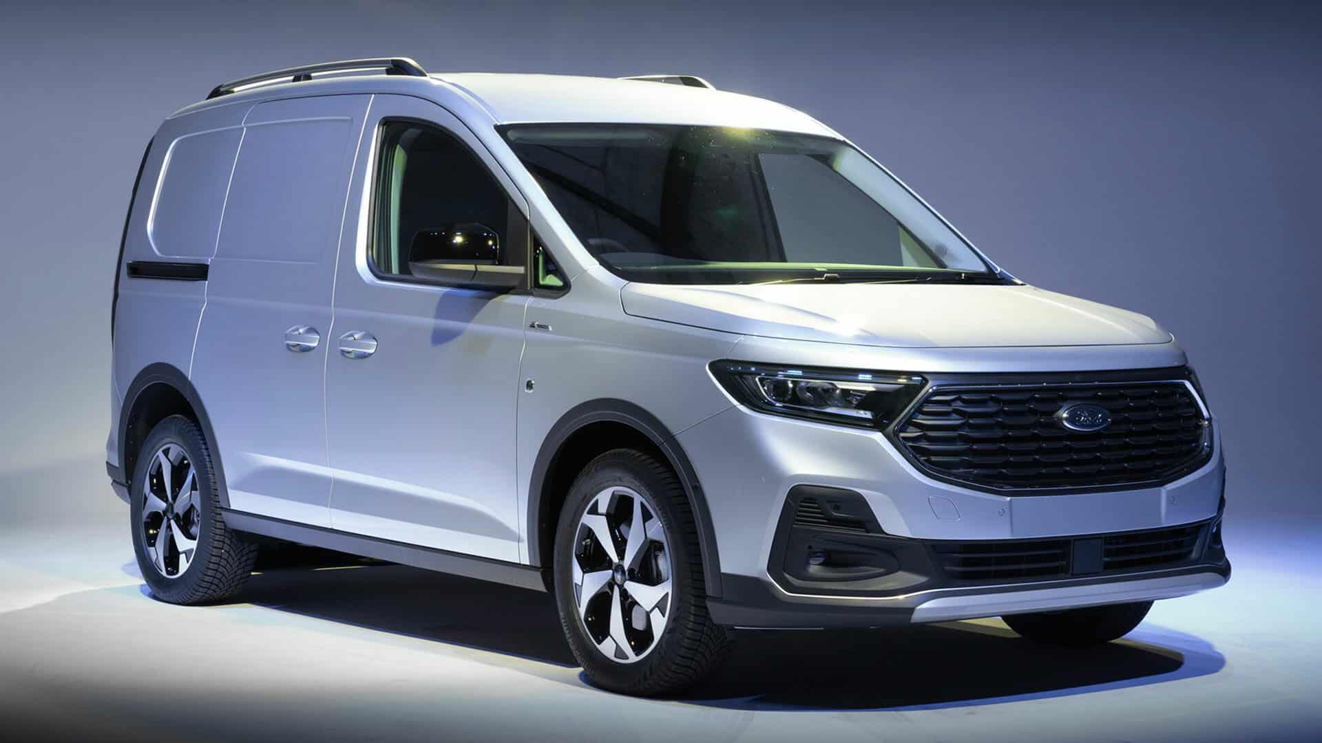 Новый Ford Transit Connect предлагает PHEV Power, AWD и Trick задние сиденья