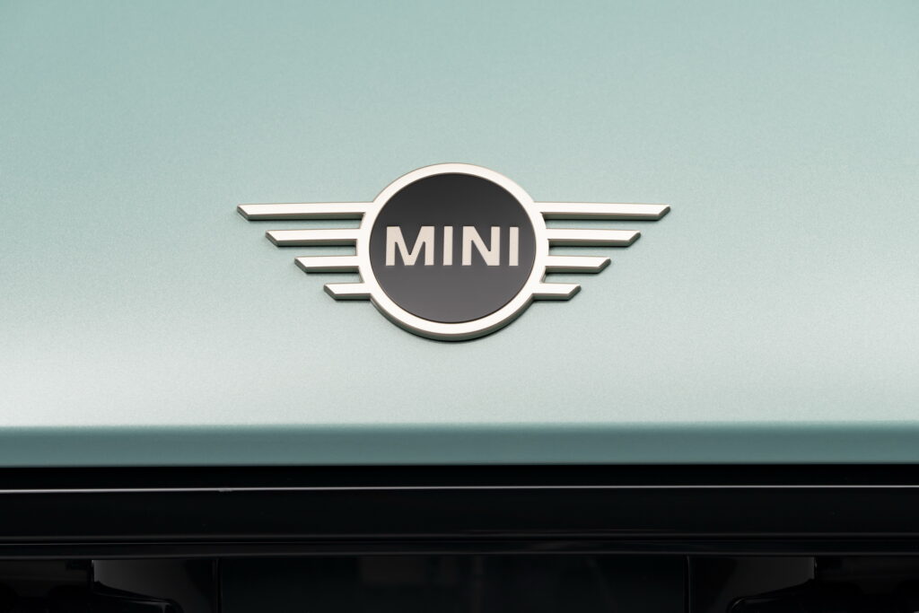  MINI Cooper 2025 года приземлится с мощностью сгорания до 201 л.с.