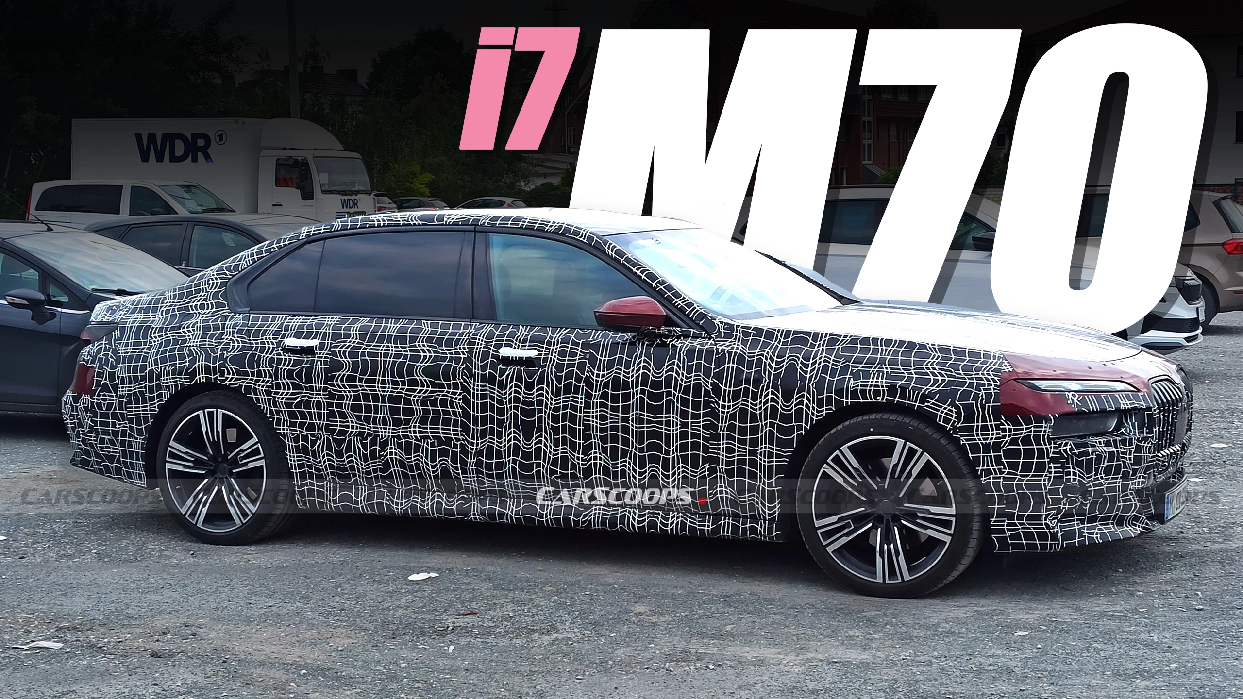 Вы заметили BMW i7 M70 с немного более спортивной задней частью