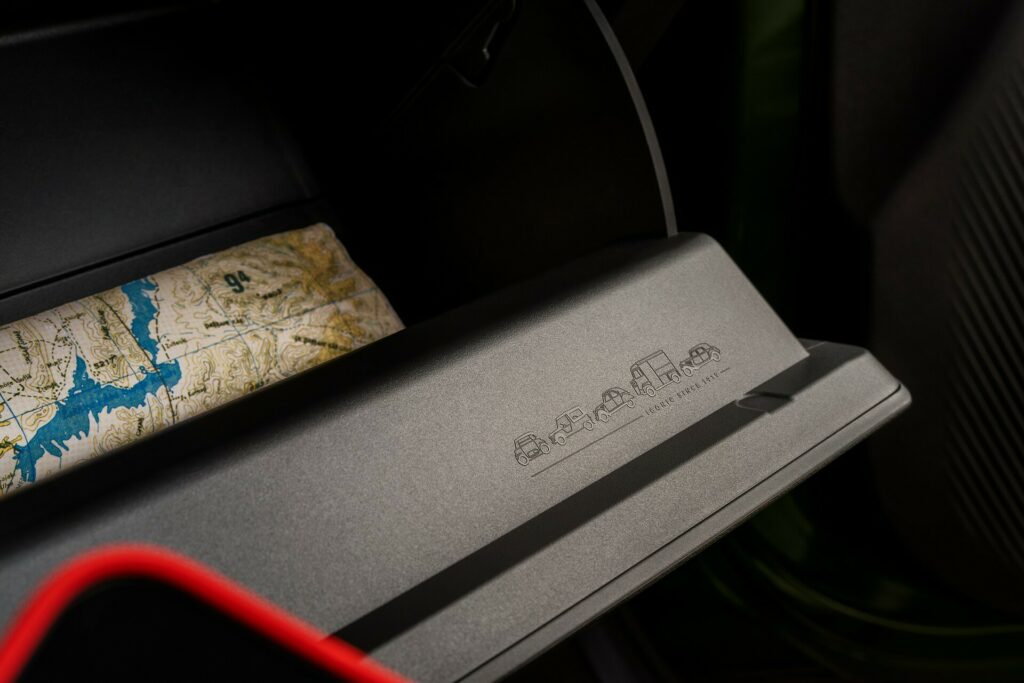  Новый Citroen C3 Aircross предлагает бензиновый, гибридный и электромобильный вариант