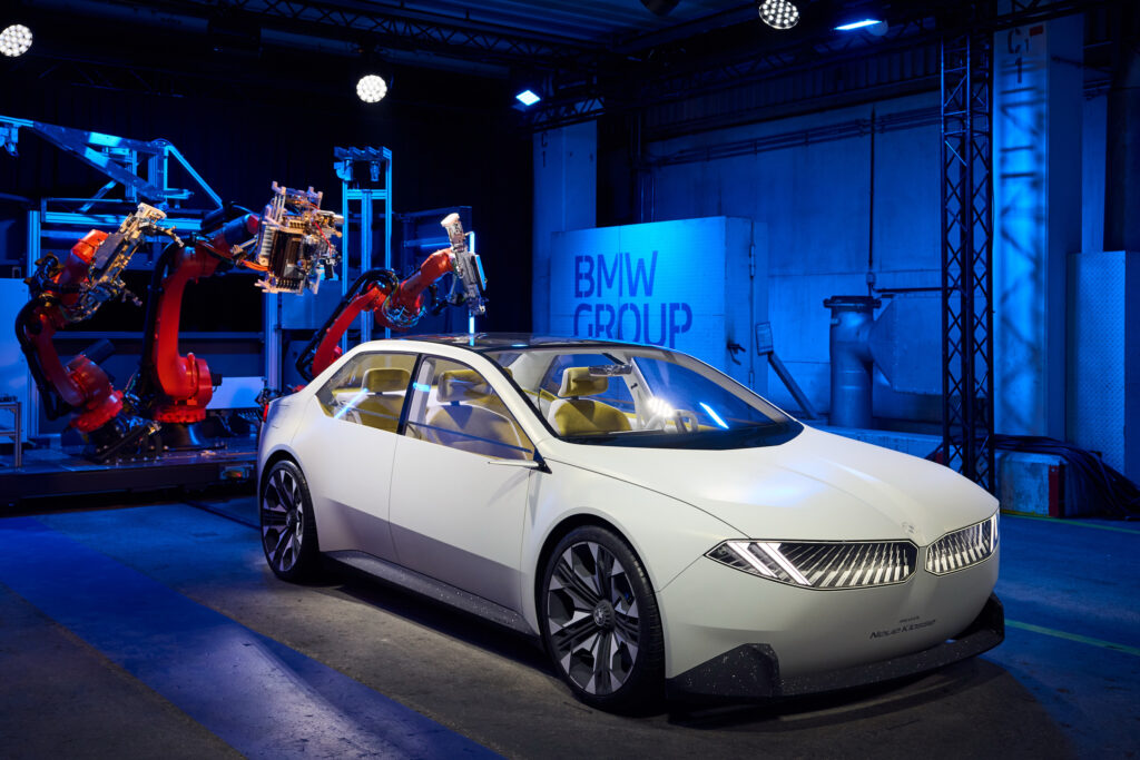  Седан BMW i3 2026 года: что мы знаем об электрифицированной 3-й серии